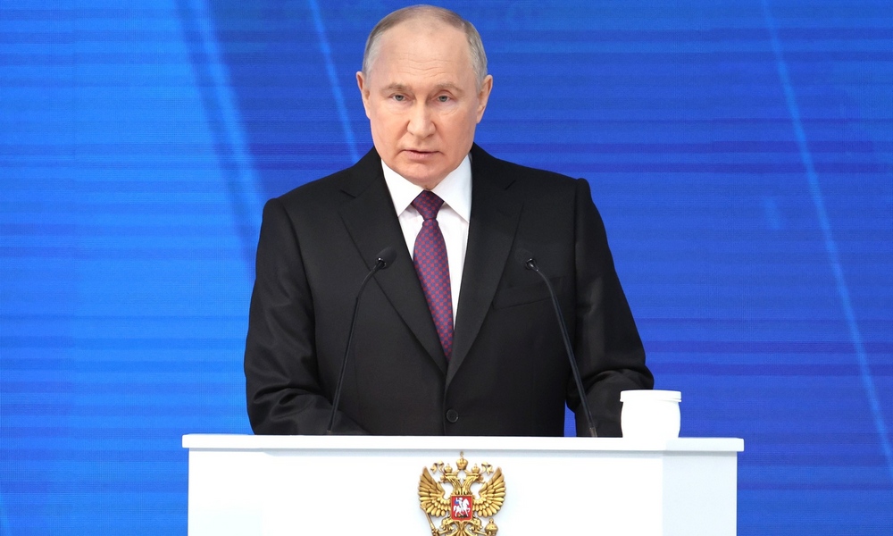 Путин поручил разработать предложения по размещению дата-центров в энергопрофицитных регионах
